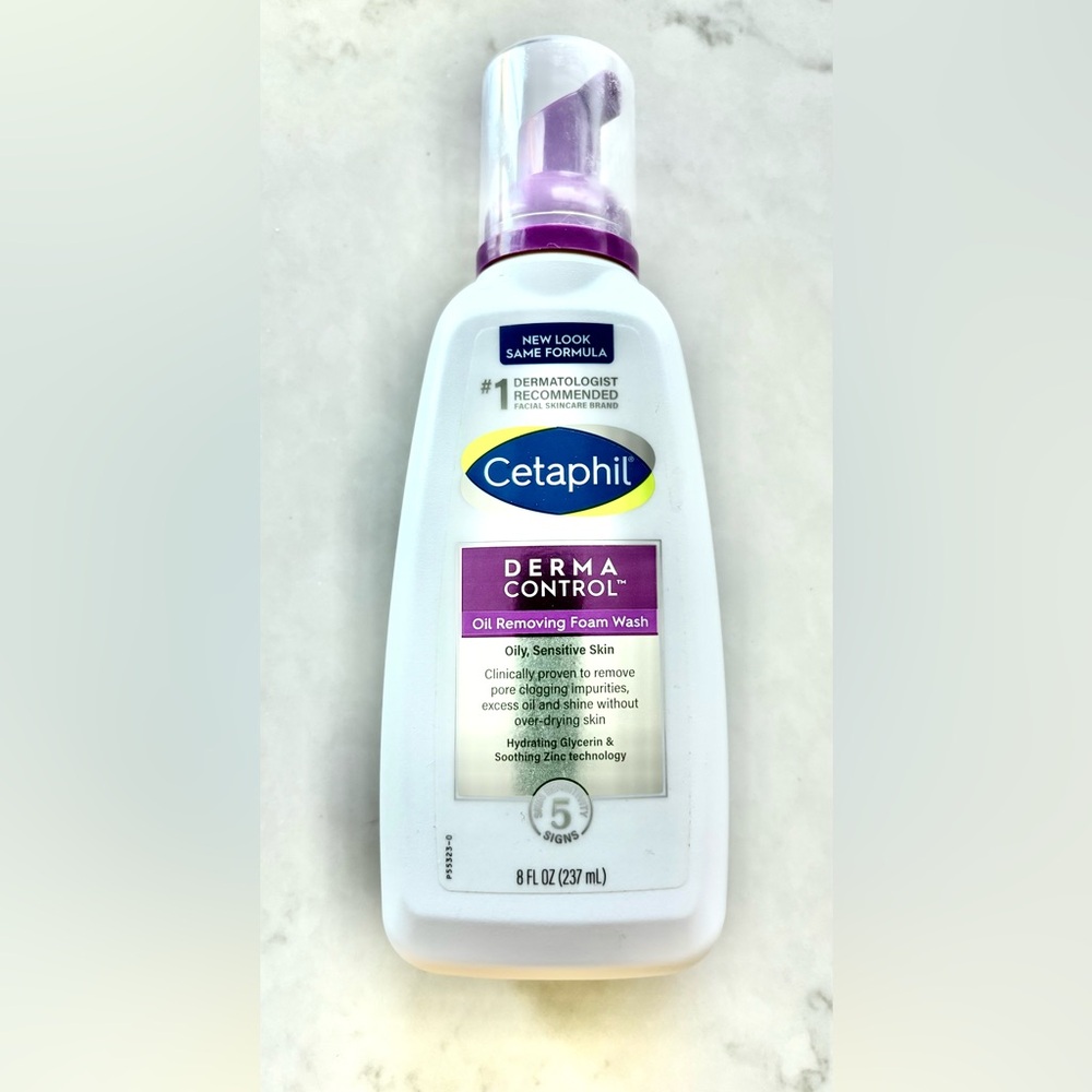Cetaphil Oil Removing Foam Wash